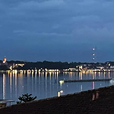 아파트 Foerdefreude